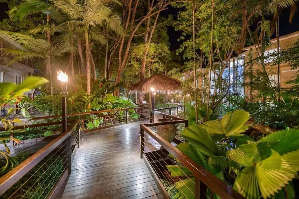 Ramada Resort - Private Hotel Studio Apartment Port Douglas